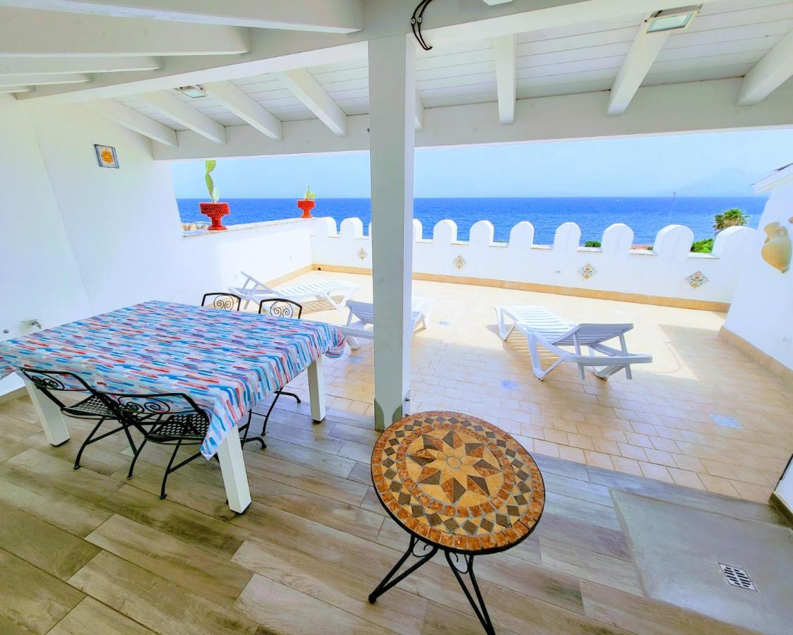 Appartamento Seafront House Gabbiano Azzurro Santa Flavia Esterno foto